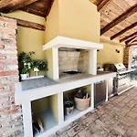Koronsovac House With 4 Appartamento