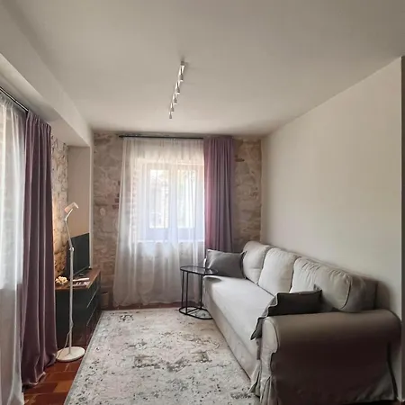 Koronsovac House With 4 Apartamento *